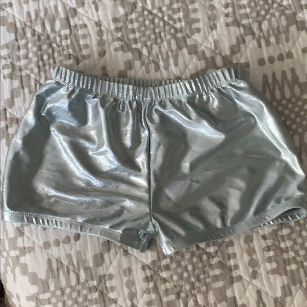 Cheer shorts chasse brand; brand new